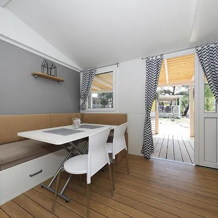 Mobile Homes In Camp Soline At Biograd, With Sand- And Pebble Beach Casa vacanze Biograd Na Moru